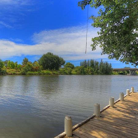 Nrma Bairnsdale Riverside Holiday Park Экстерьер фото