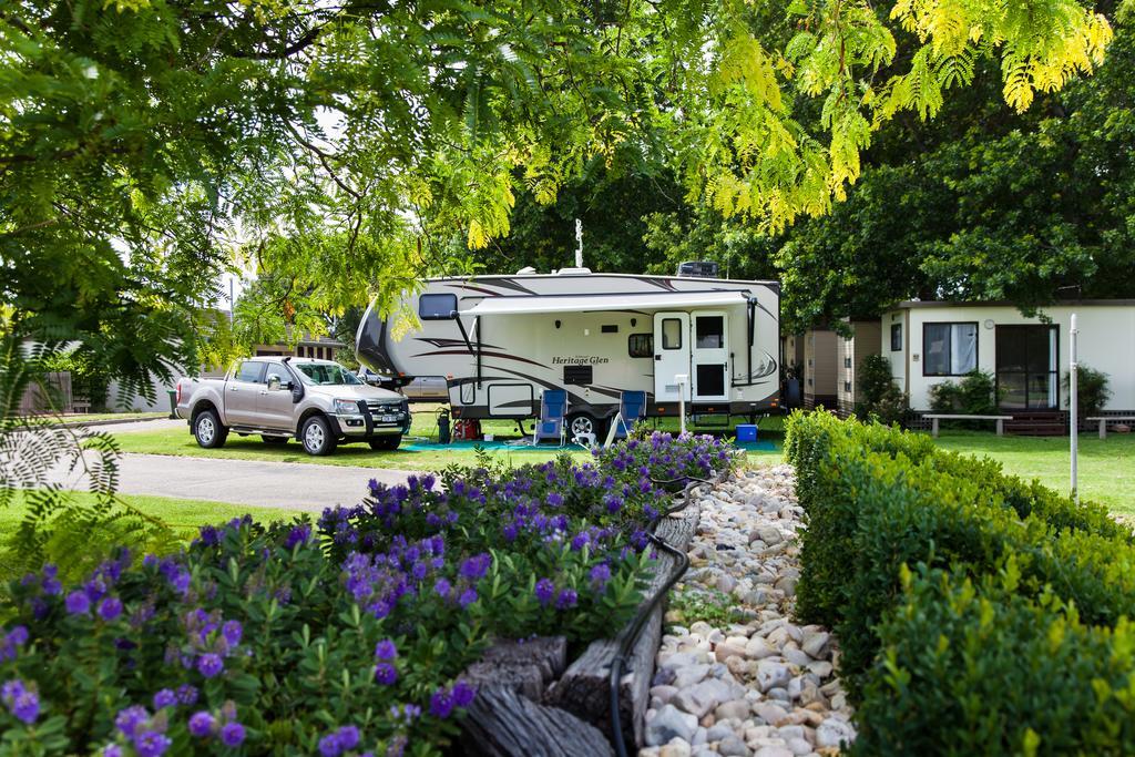 Nrma Bairnsdale Riverside Holiday Park Экстерьер фото
